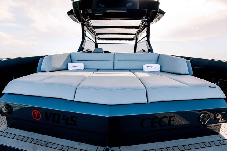 Charter Yacht CECE - Vanquish 45 ft - 1 Cabin - Miami - Florida - Southeast USA