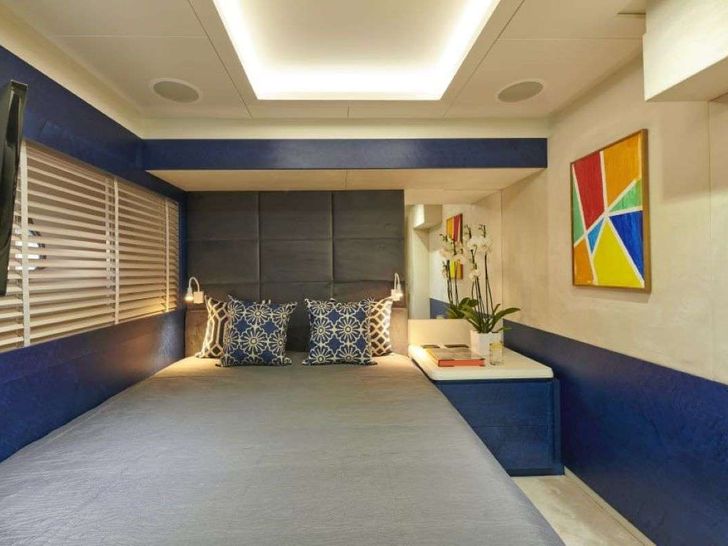 LA FENICE Azimut 88 - VIP cabin LA FENICE Azimut 88 - VIP cabin