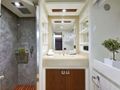 LA FENICE Azimut 88 - VIP cabin bathroom LA FENICE Azimut 88 - VIP cabin bathroom