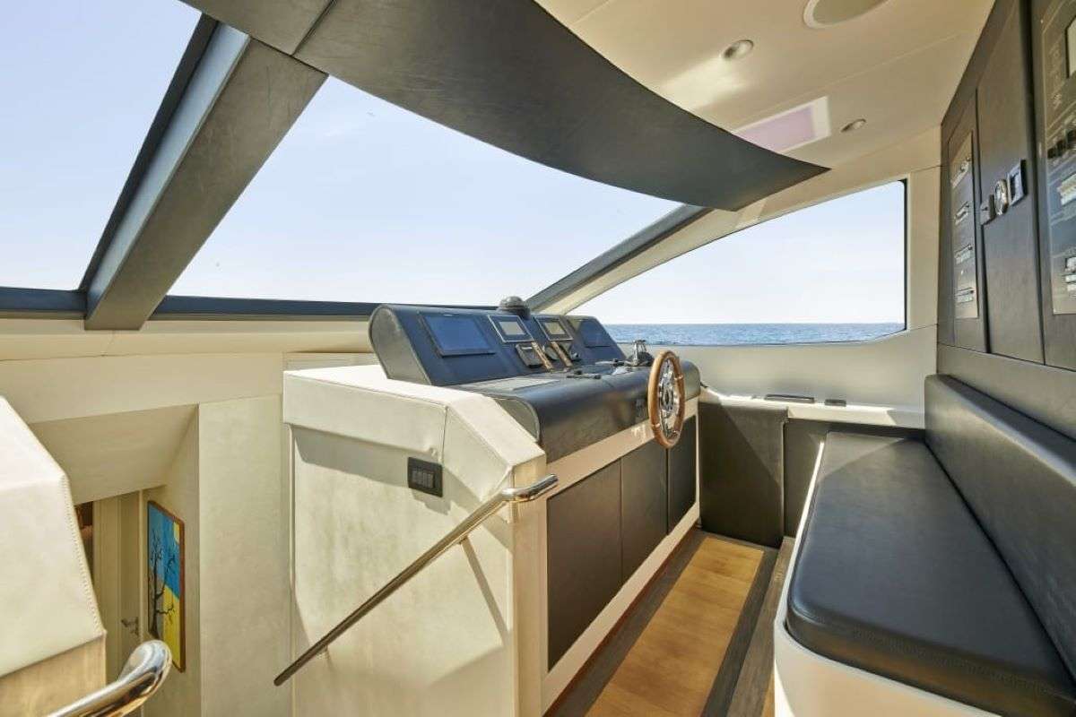 Charter Yacht LA FENICE - Azimut 88 - 5 Cabins - Corfu - Lefkas - Zakynthos - Ionian Sea - Greece - Sarande - Albania