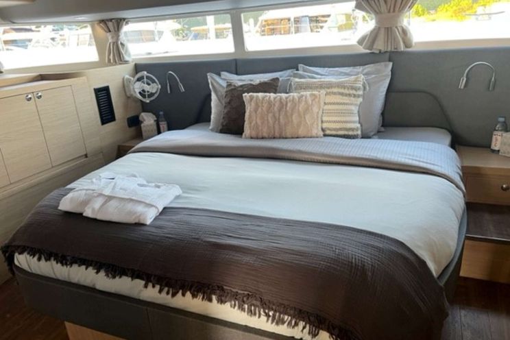 Charter Yacht GRACE - Aquila 54 - 4 Cabins - Tortola - Anegada - Virgin Gorda - British Virgin Islands - Caribbean