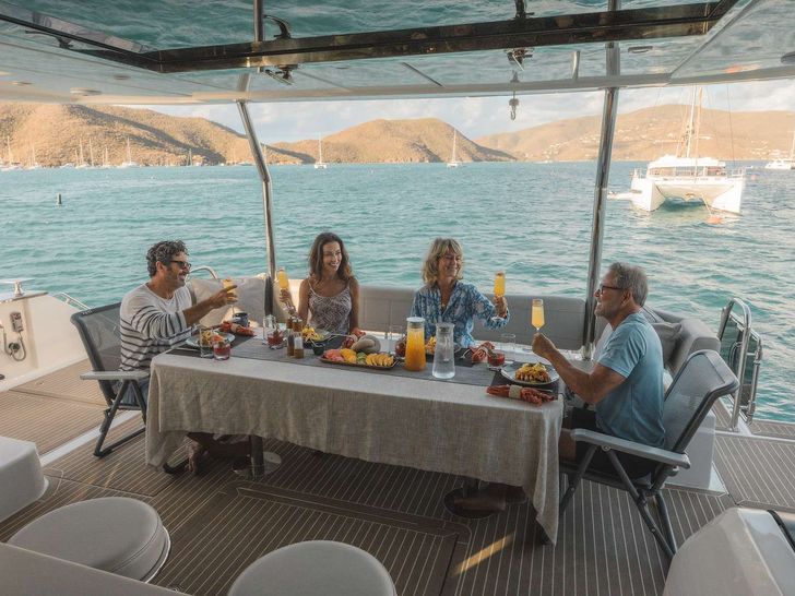 GRACE Aquila 54 - Aft Al Fresco Dining Area GRACE Aquila 54 - Aft Al Fresco Dining Area