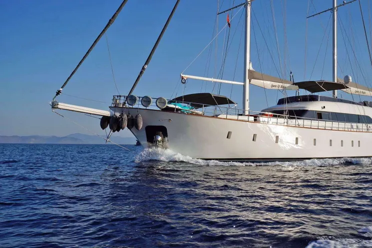 Charter Yacht QUEEN OF MAKRI - Custom Sailing Yacht 40m - 6 Cabins - Bodrum - Marmaris - Gocek - Turkey