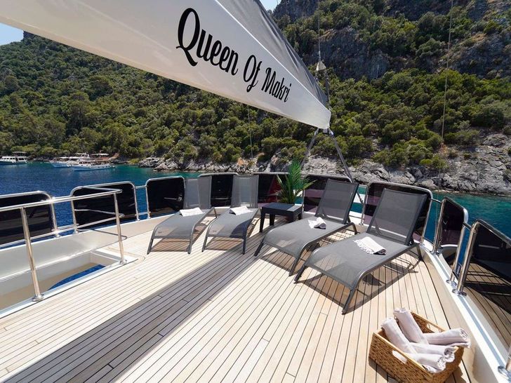 QUEEN OF MAKRI Custom Sailing Yacht 40m - sun deck QUEEN OF MAKRI Custom Sailing Yacht 40m - sun deck