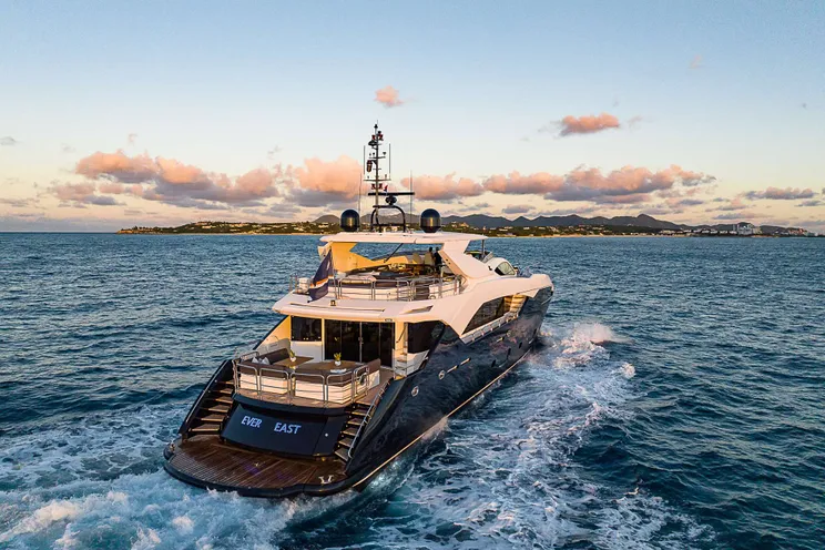 Charter Yacht EVEREAST - Sunseeker 115 - 5 Cabins - Monaco - Cannes - St Tropez