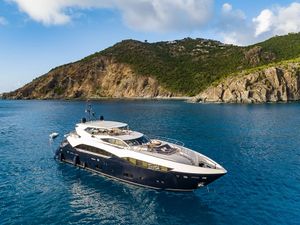 EVEREAST - Sunseeker 115 - 5 Cabins - Monaco - Cannes - St Tropez EVEREAST - Sunseeker 115 - 5 Cabins - Monaco - Cannes - St Tropez