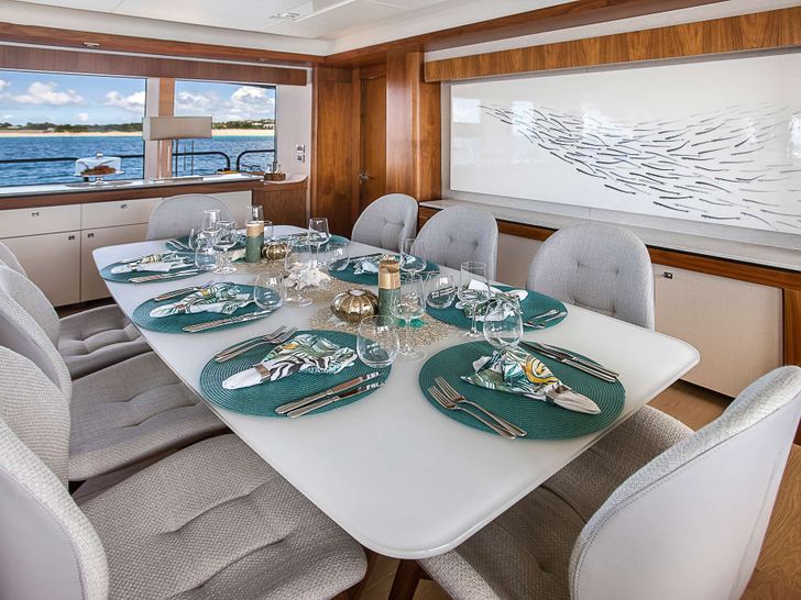 Formal dining Formal dining