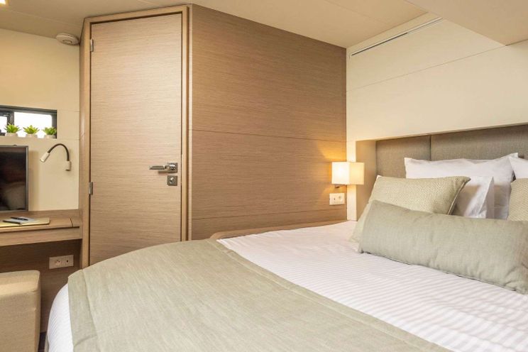 Charter Yacht SEMPER FIDELIS - Fountaine Pajot Alegria 67 - 4 Cabins - Nassau - Exumas - Bahamas