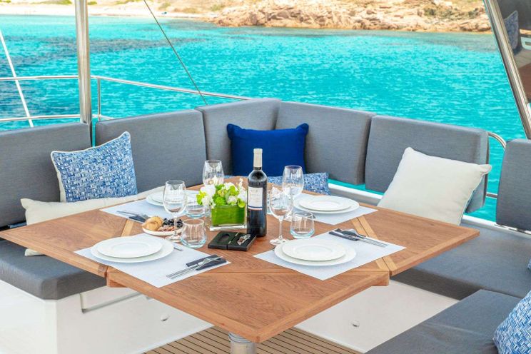 Charter Yacht SEMPER FIDELIS - Fountaine Pajot Alegria 67 - 4 Cabins - Nassau - Exumas - Bahamas