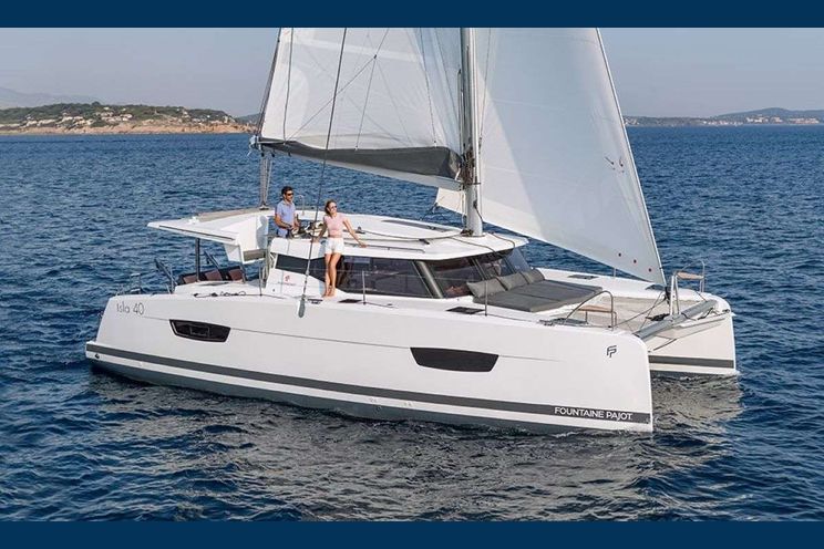 Charter Yacht VIVE LAMOUR - Fountaine Pajot 40 - 2 Cabins - The Abacos - Bahamas - Caribbean Windwards