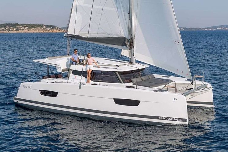 Charter Yacht VIVE LAMOUR - Fountaine Pajot 40 - 2 Cabins - The Abacos - Bahamas - Caribbean Windwards