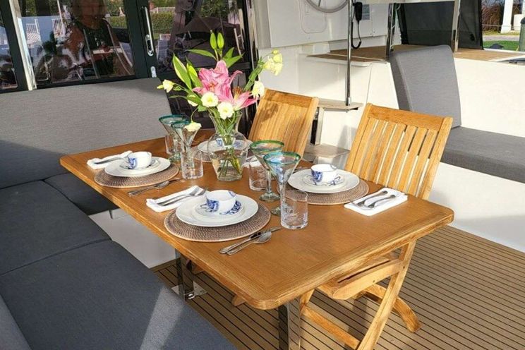 Charter Yacht VIVE LAMOUR - Fountaine Pajot 40 - 2 Cabins - The Abacos - Bahamas - Caribbean Windwards