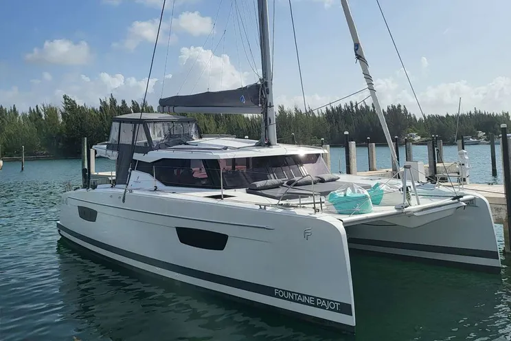 Charter Yacht VIVE LAMOUR - Fountaine Pajot Isla 40 - 2 Cabins - Nassau - Exumas - The Abacos - Bahamas