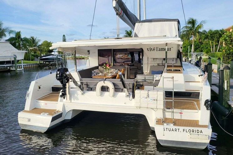Charter Yacht VIVE LAMOUR - Fountaine Pajot 40 - 2 Cabins - The Abacos - Bahamas - Caribbean Windwards