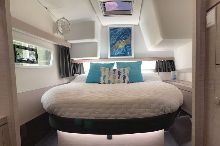 Charter Yacht VIVE LAMOUR - Fountaine Pajot 40 - 2 Cabins - The Abacos - Bahamas - Caribbean Windwards