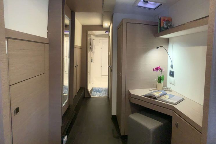 Charter Yacht VIVE LAMOUR - Fountaine Pajot 40 - 2 Cabins - The Abacos - Bahamas - Caribbean Windwards