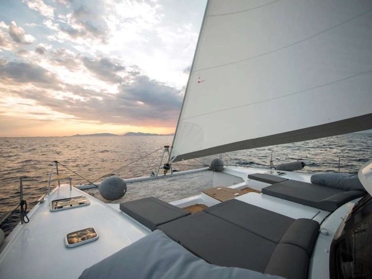 DAYDREAMS - Foredeck lounge area DAYDREAMS - Foredeck lounge area