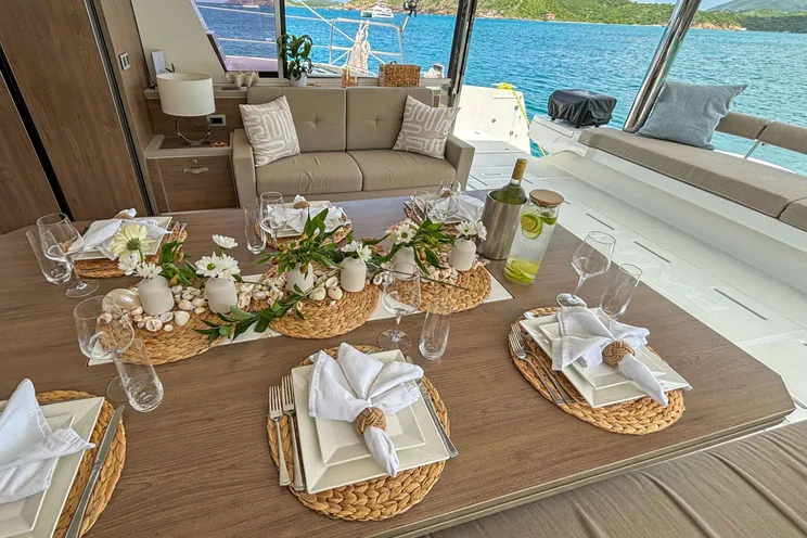 Charter Yacht ESCAPADE - Bali 5.4 - 4 cabins - BVI - USVI - St Thomas - Tortola