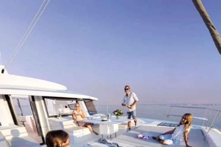 Charter Yacht ESCAPADE - Bali 5.4 - 4 cabins - BVI - USVI - St Thomas - Tortola