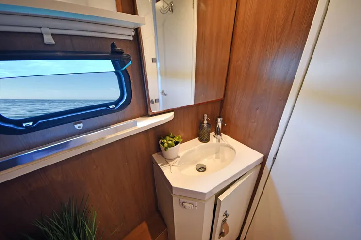 Charter Yacht ESCAPADE - Bali 5.4 - 4 cabins - BVI - USVI - St Thomas - Tortola