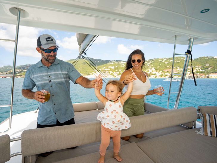 SOUL MATES Bali 5.4 - guests on the flybridge SOUL MATES Bali 5.4 - guests on the flybridge