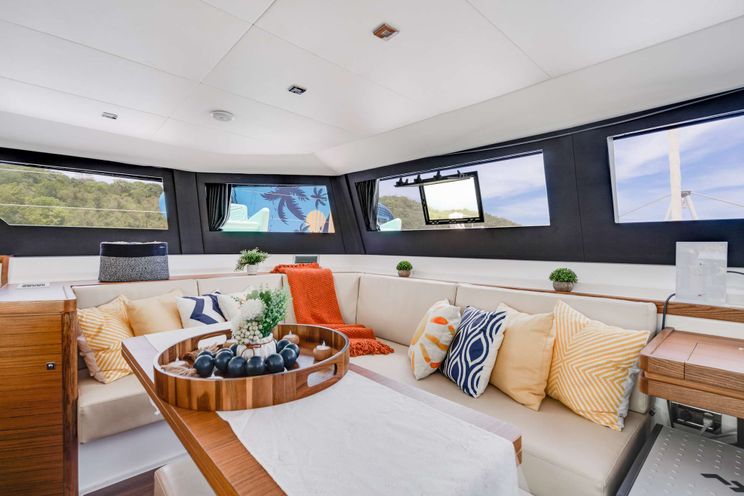 Charter Yacht WALK`N ON SUNSHINE - Dufour 48 - 4 Cabins - Grenadines - Windwards - BVI - USVI - Caribbean