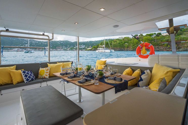 Charter Yacht WALK`N ON SUNSHINE - Dufour 48 - 4 Cabins - Grenadines - Windwards - BVI - USVI - Caribbean