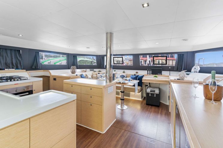 Charter Yacht UTOPIA - Dufour 48 - 4 Cabins - BVI - USVI - St Thomas - Tortola