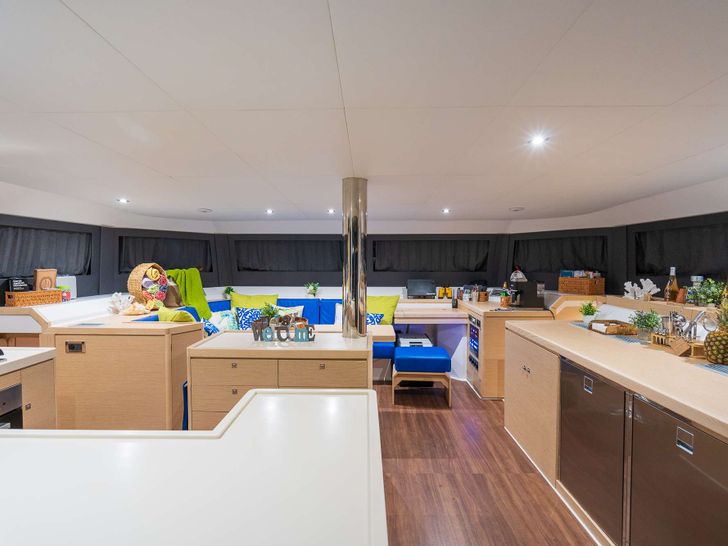 Cockpit dining area Cockpit dining area