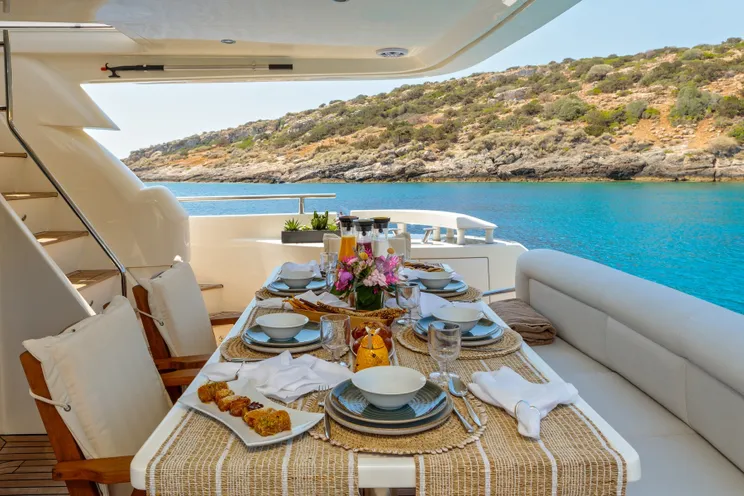 Charter Yacht GEORGE V - Aicon 67 - 4 Cabins - Athens - Mykonos - Rhodes - Santorini