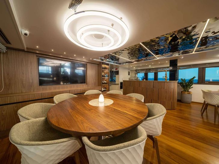 OLIMP salon dining area OLIMP salon dining area