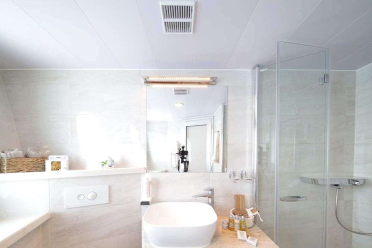 Charter Yacht OLIMP - 49 metres Custom - 18 Cabins - Spilt