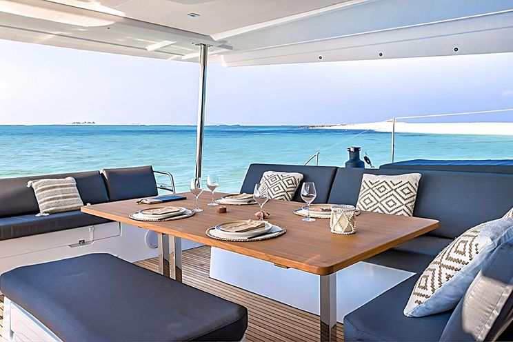 Charter Yacht VIENNA - Fountaine Pajot 51 - 4 Cabins - Tortola - BVI