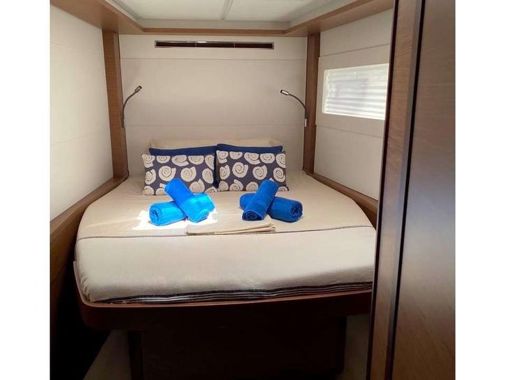 SARAMIMI -Forward Guest Cabin SARAMIMI -Forward Guest Cabin