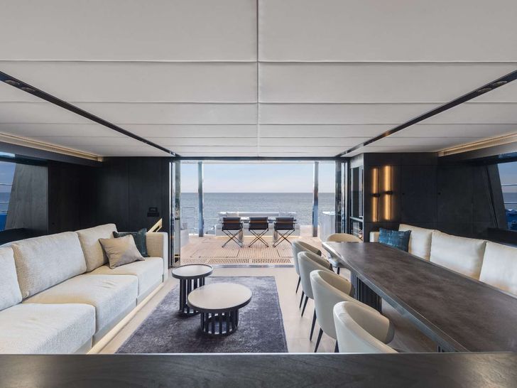 AGATA BLU Sunreef 70 saloon AGATA BLU Sunreef 70 saloon