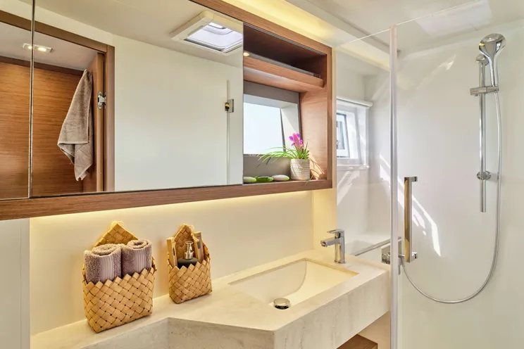 Charter Yacht ANDIAMO - Lagoon 50 - 5 Cabins - Athens - Mykonos - Paros