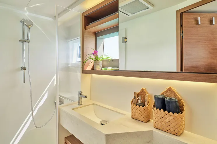 Charter Yacht ANDIAMO - Lagoon 50 - 5 Cabins - Athens - Mykonos - Paros