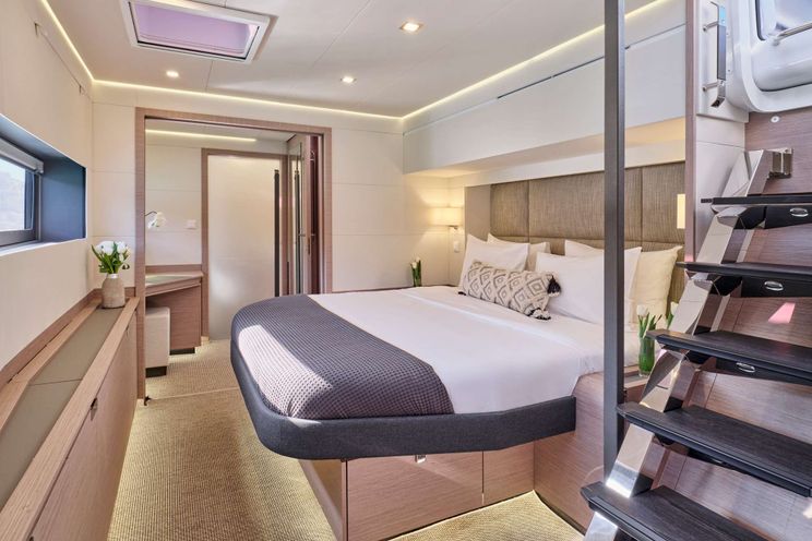 Charter Yacht ALENA - Fountaine Pajot Power 67 - 4 Cabins - Athens - Mykonos - Paros - Cyclades - Greece