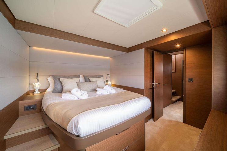 Charter Yacht HYDRUS - Lagoon 55 - 5 Cabins - 2023 - Athens - Mykonos - Paros - Cyclades - Greece