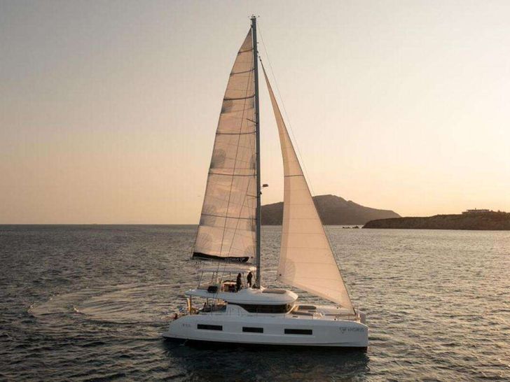 HYDRUS Lagoon 55 - main profile HYDRUS Lagoon 55 - main profile