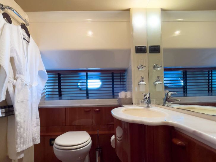 MY WAY - Bathroom MY WAY - Bathroom