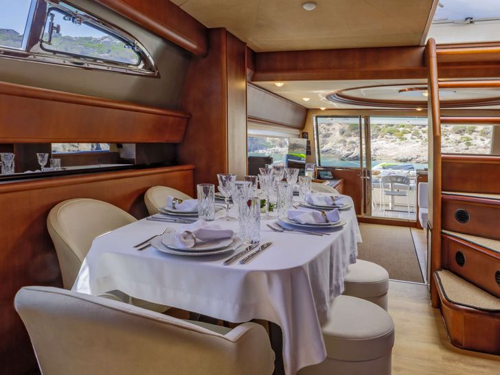 MY WAY - Interior Dining MY WAY - Interior Dining