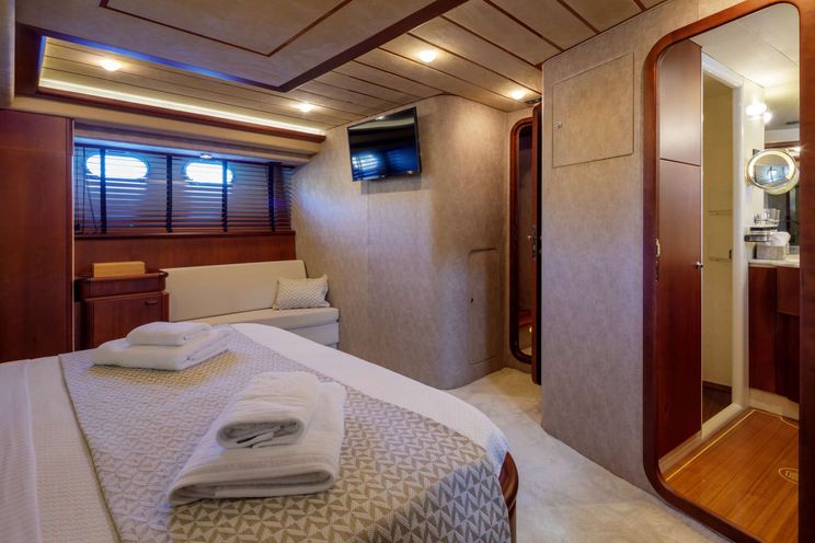 Charter Yacht MY WAY - Ferretti 72 - 4 Cabins - Greece - Athens - Mykonos - Paros