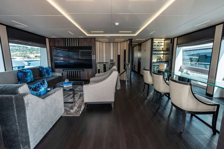 Charter Yacht ROMEO FOXTROT - Hargrave 118 - 5 Cabins - Nassau - Exumas - Bahamas