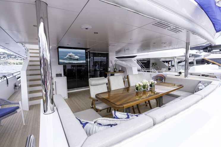 Charter Yacht ROMEO FOXTROT - Hargrave 118 - 5 Cabins - Nassau - Exumas - Bahamas