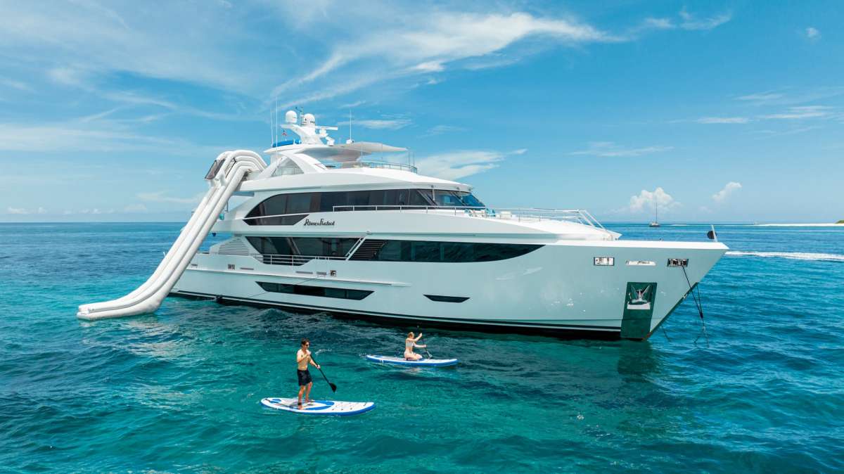 Charter Yacht ROMEO FOXTROT - Hargrave 118 - 5 Cabins - Nassau - Exumas - Bahamas