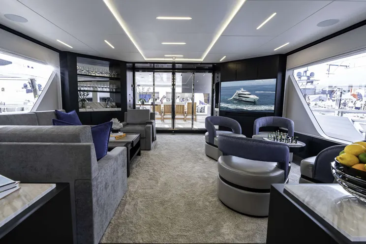 Charter Yacht ROMEO FOXTROT - Hargrave 118 - 5 Cabins - Nassau - Exumas - Bahamas
