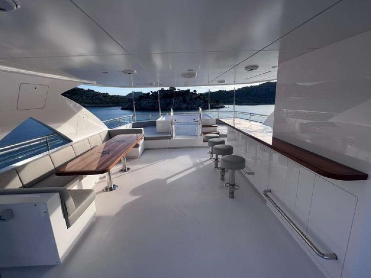 TROMEO FOXTROT - top deck TROMEO FOXTROT - top deck