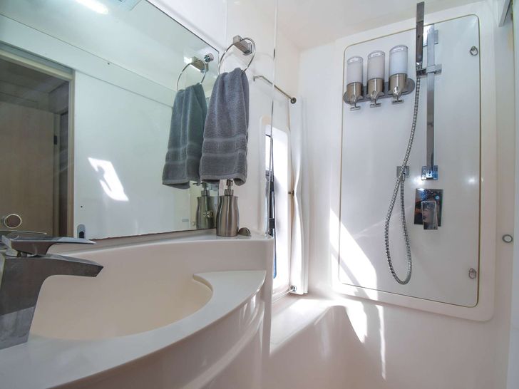 BAREFOOT COWBOY - Bathroom BAREFOOT COWBOY - Bathroom