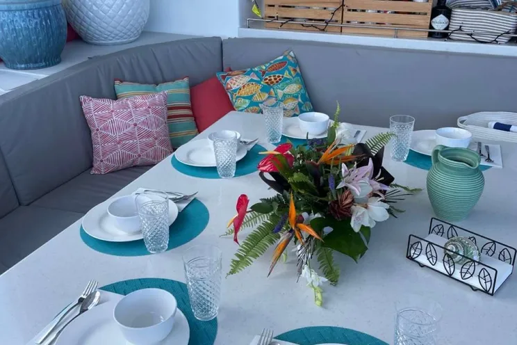 Charter Yacht ADVENTURE US - Royal Cape 57 - 4 Cabins - St Thomas - St John - St Croix